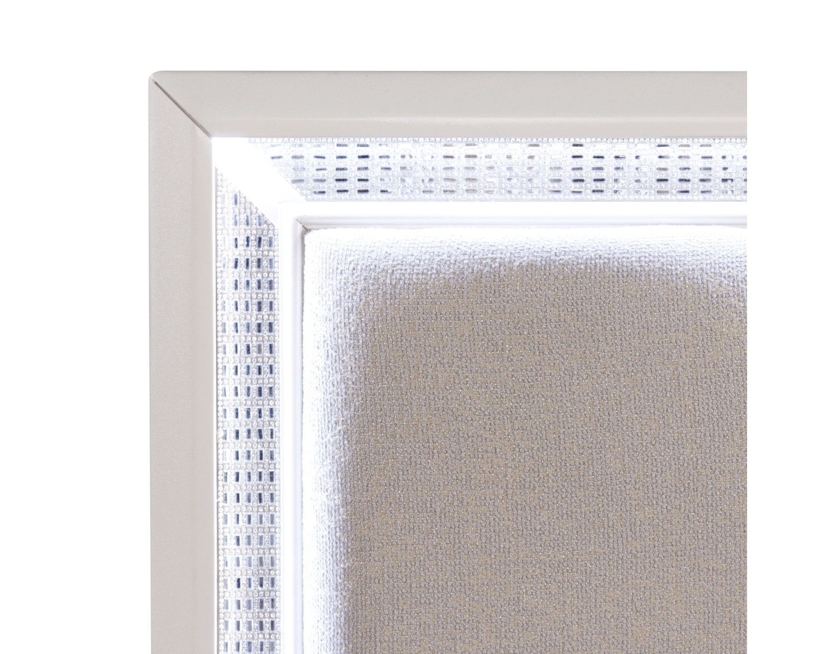 Cassie Illuminating Queen Bed, Shimmering Pearl Finish - Image 5
